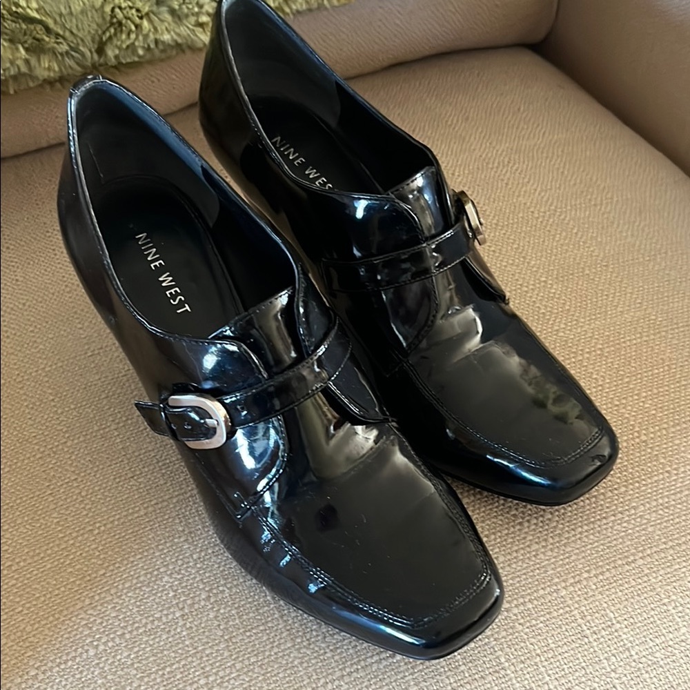 GUC Nine West Women’s Black Dress Shoes